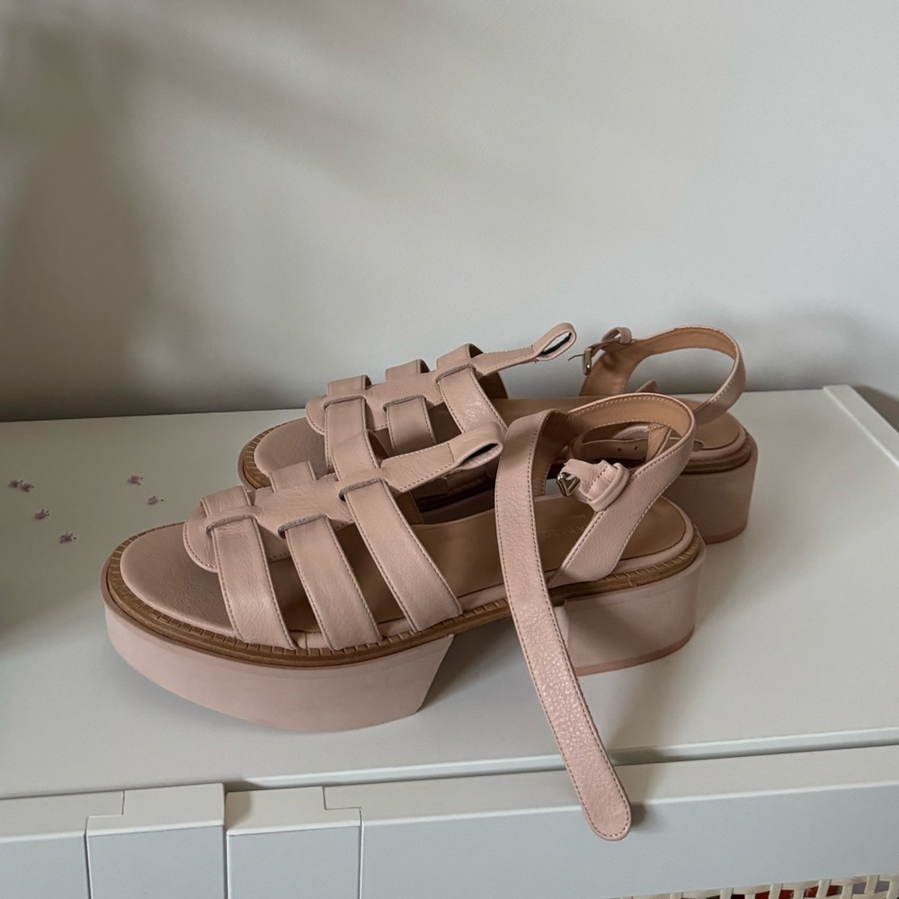 Paloma Barcello NWOT